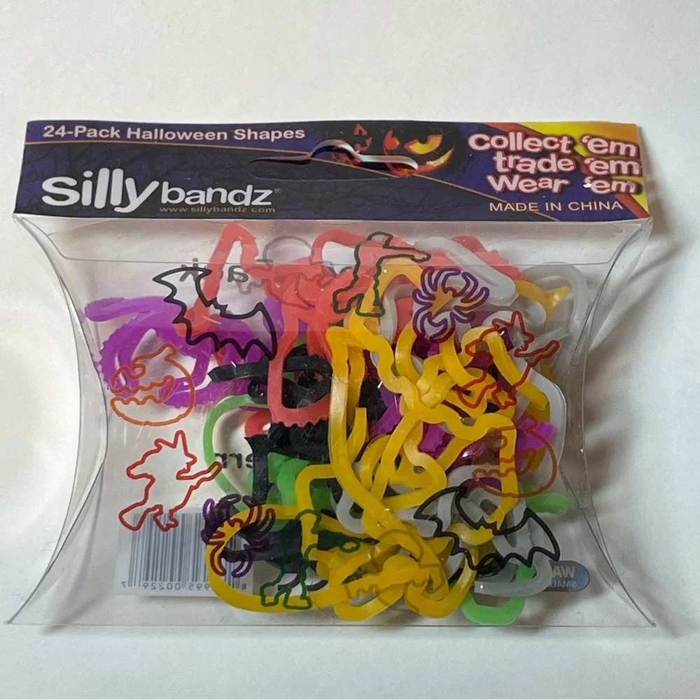 Silly Bandz Elastic Silicone Bracelets Halloween shapes Bands, 4 packs of 24